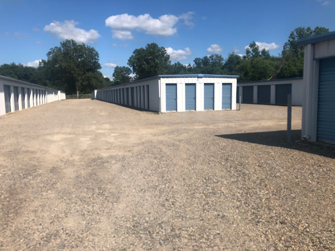 National Storage Owosso - South Gould 201 South Gould Street Owosso, MI 48867