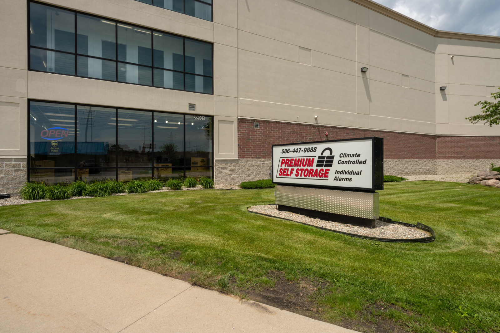 Premium Self Storage 22901 West Industrial Drive, Saint Clair Shores, MI 48080