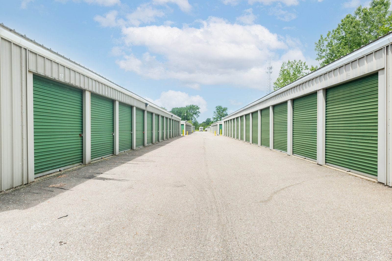 National Storage Monroe – Monroe Street 6231 N. Monroe St, Monroe, MI 48162