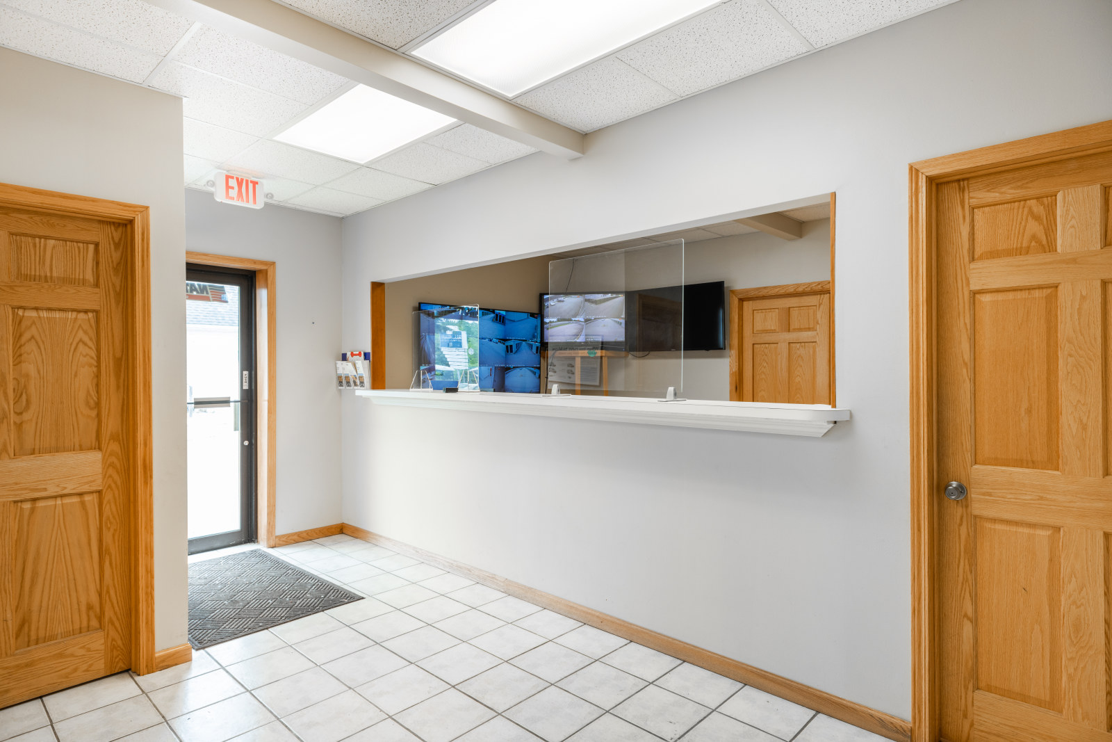 National Storage Monroe – Monroe Street 6231 N. Monroe St, Monroe, MI 48162