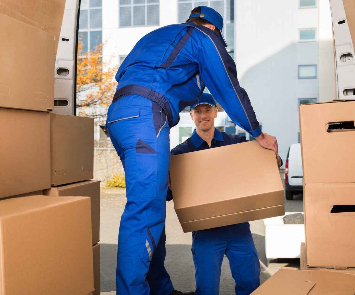Should You Hire a Professional Moving Company?