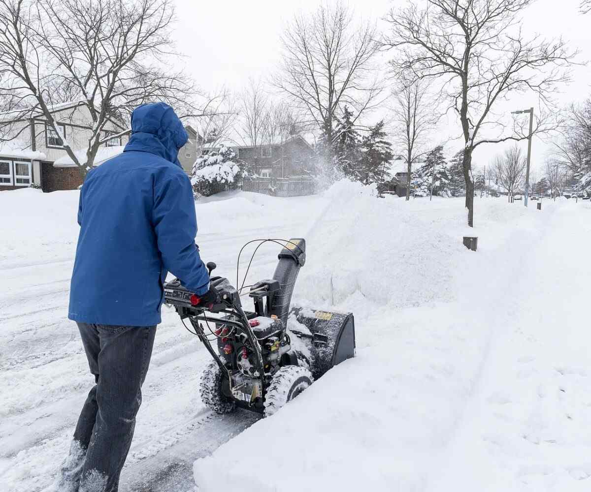 Tips for Storing Winter Items