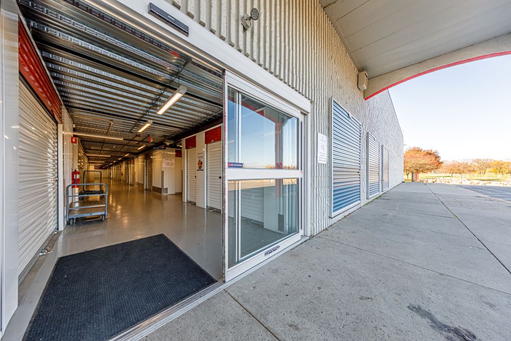 National Storage Columbus – High Street 3469 S. High St., Columbus, OH 43207