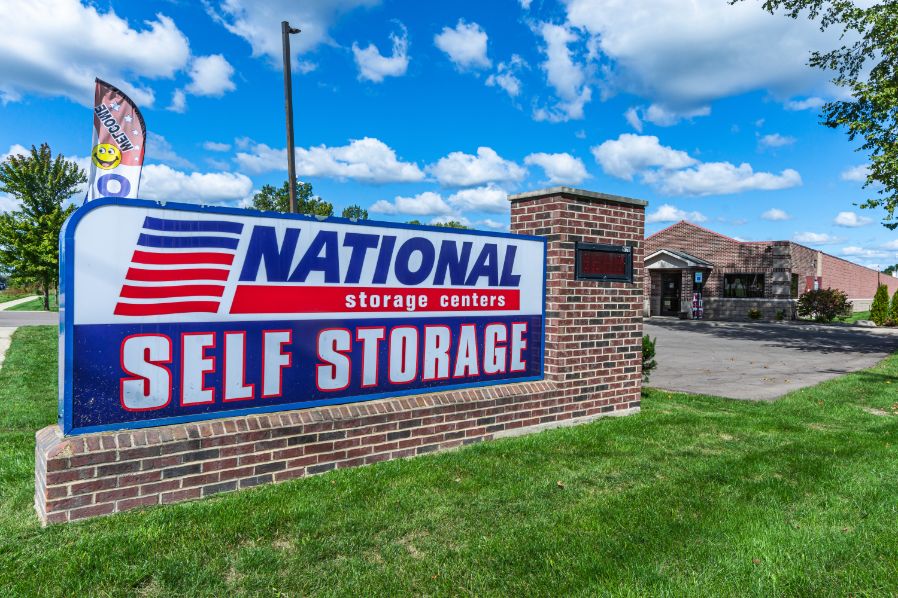 National Storage New Hudson – Grand River Road 53600 Grand River Ave., New Hudson, MI 48165
