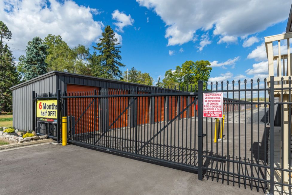 Guardian Self Storage 1050 Stewart Road, Monroe, MI 48162