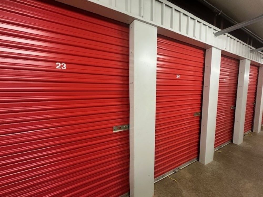  National Storage Kalamazoo – Gull Road 3330 Gull Rd., Kalamazoo, MI 49048