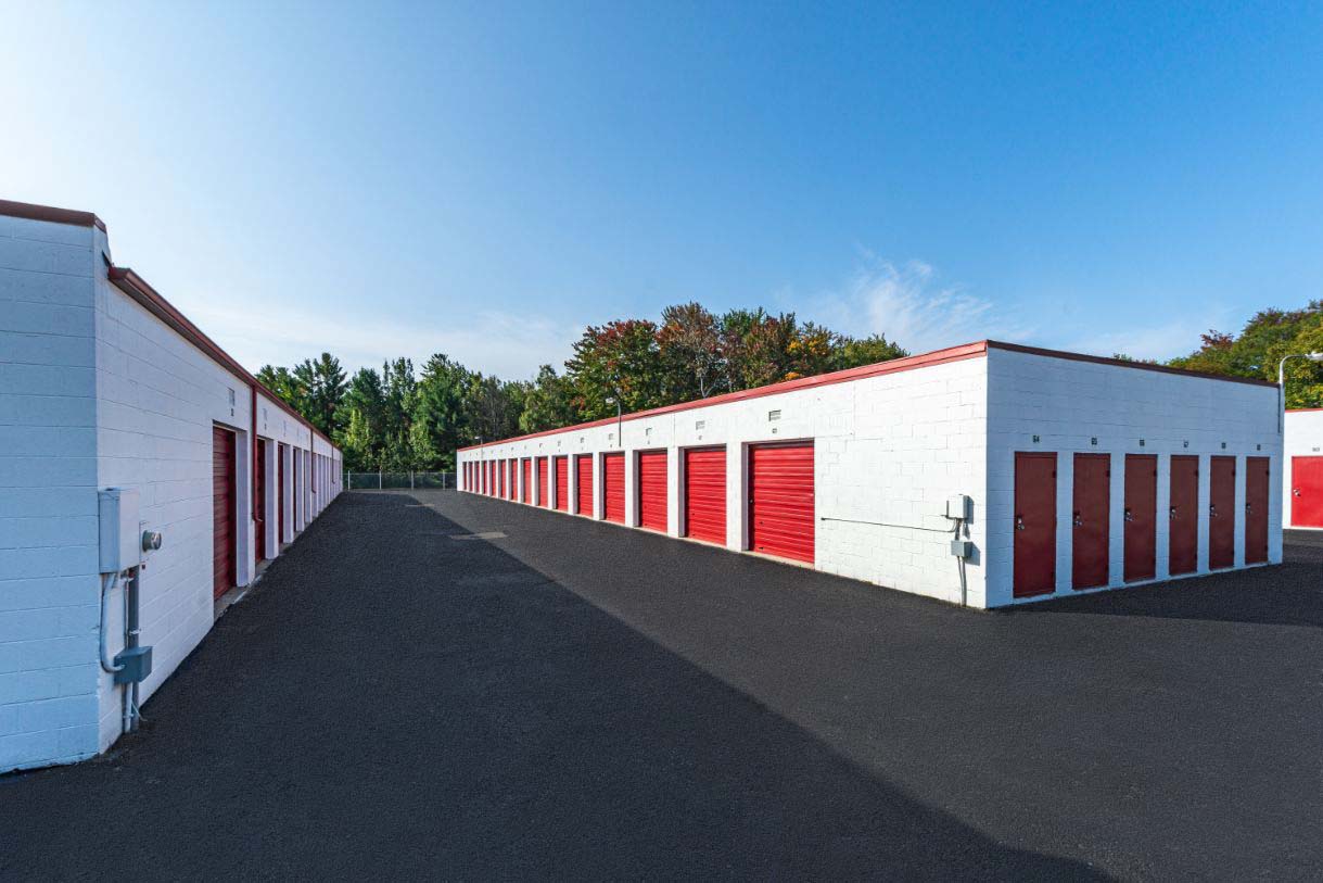 Harbor Park Self Storage 3389 M-119, Harbor Springs, MI 49740 (231) 259-9469