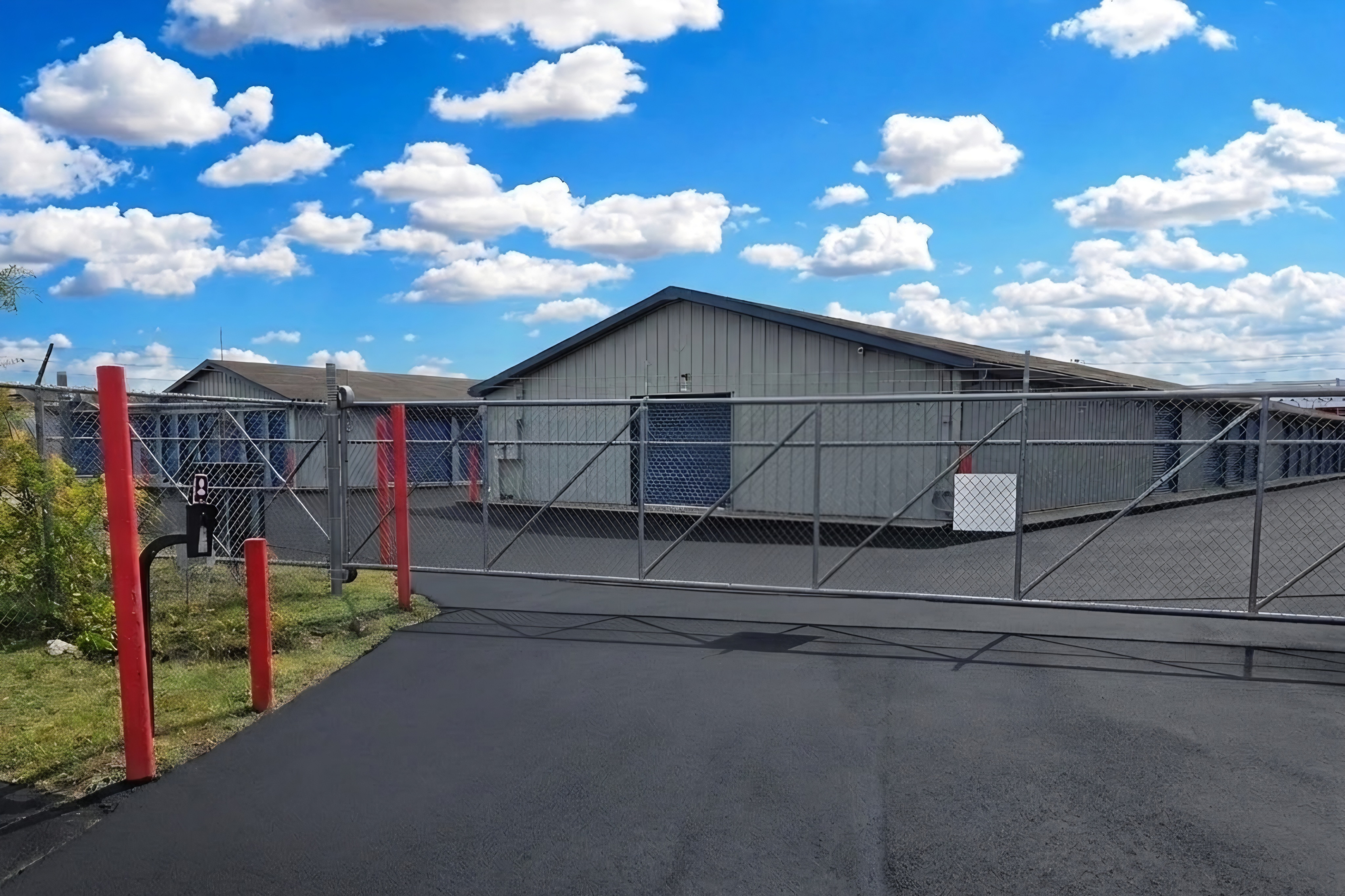 National Storage Traverse City – Cass Road 3016 Cass Rd, Traverse City, MI 49684