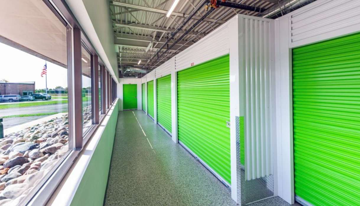 National Storage Jenison – Center Industrial Dr 6600 Center Industrial Dr, Jenison, Michigan 49428