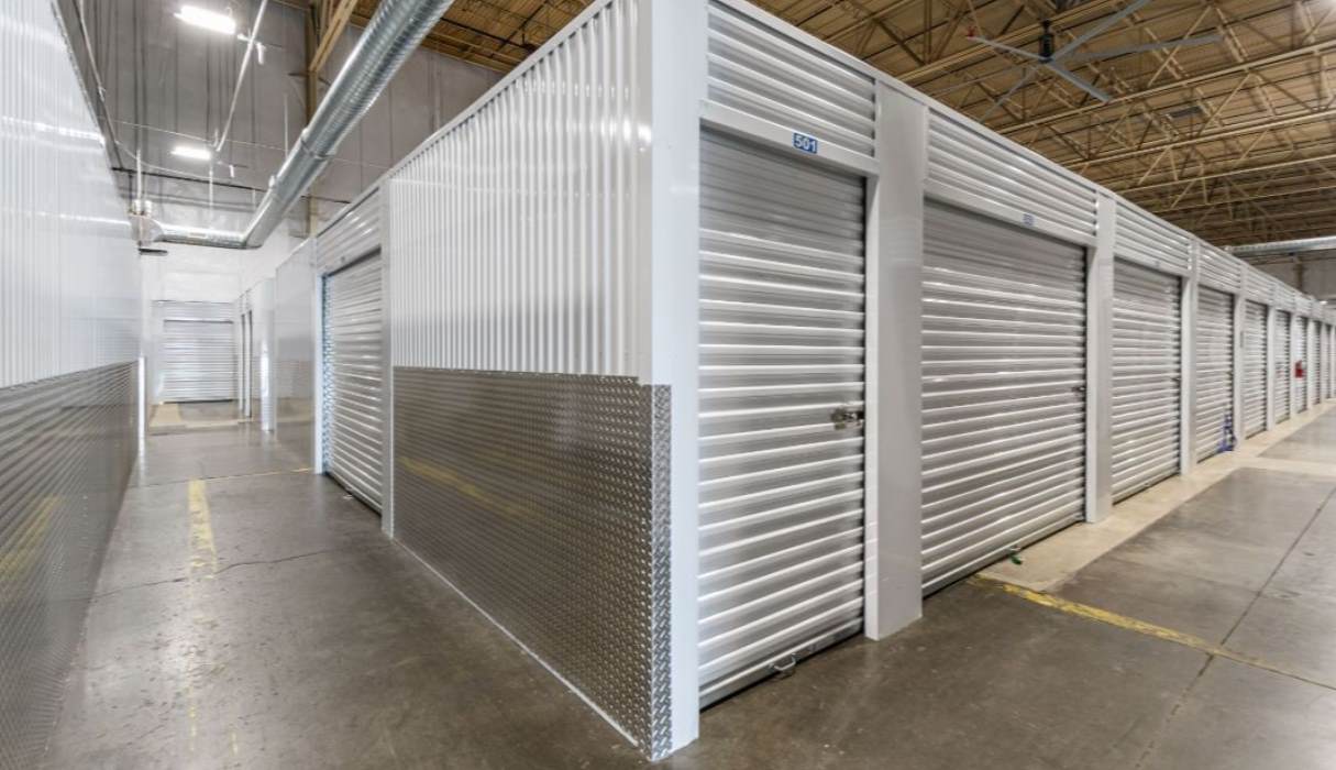 National Storage Jenison – Center Industrial Dr 6600 Center Industrial Dr, Jenison, Michigan 49428