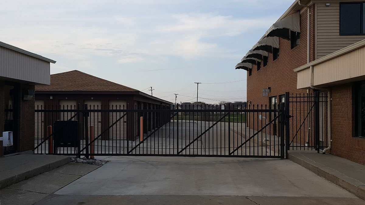  National Storage New Baltimore – 23 Mile Road 35515 23 Mile Rd., New Baltimore, MI 48047 (586) 619-8743