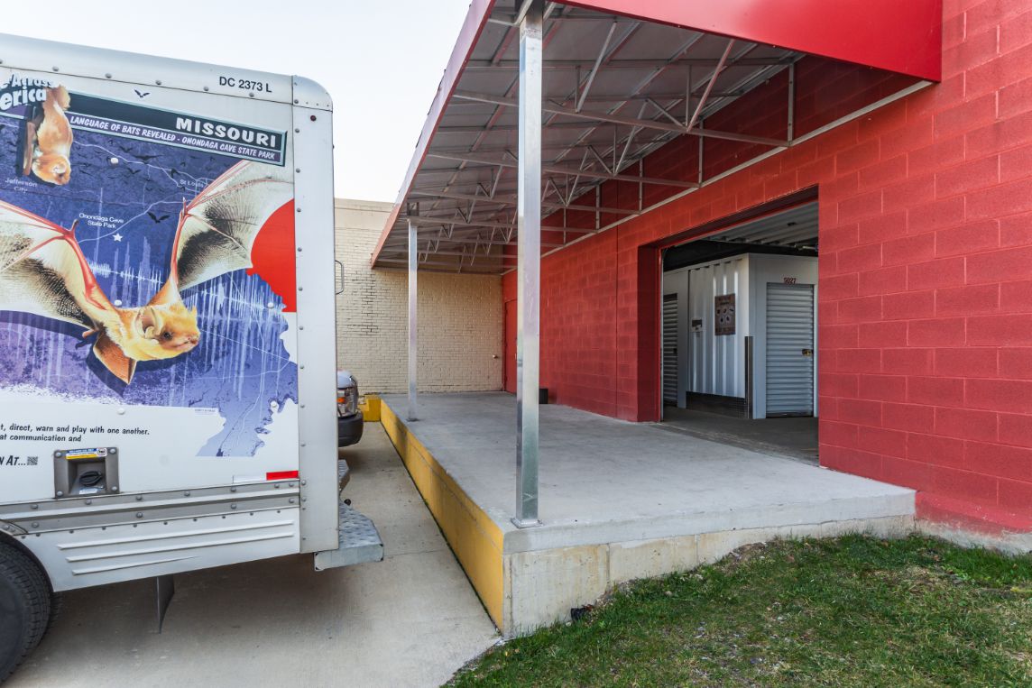 National Storage Lakewood – Berea Road 12600 Berea Road, Lakewood, OH 44111