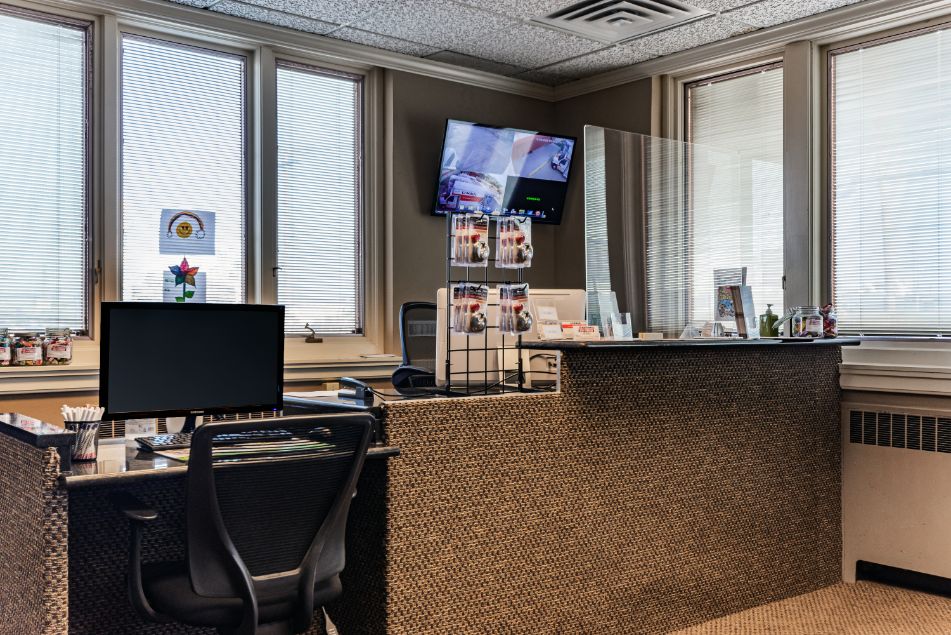 National Storage Lakewood – Berea Road 12600 Berea Road, Lakewood, OH 44111