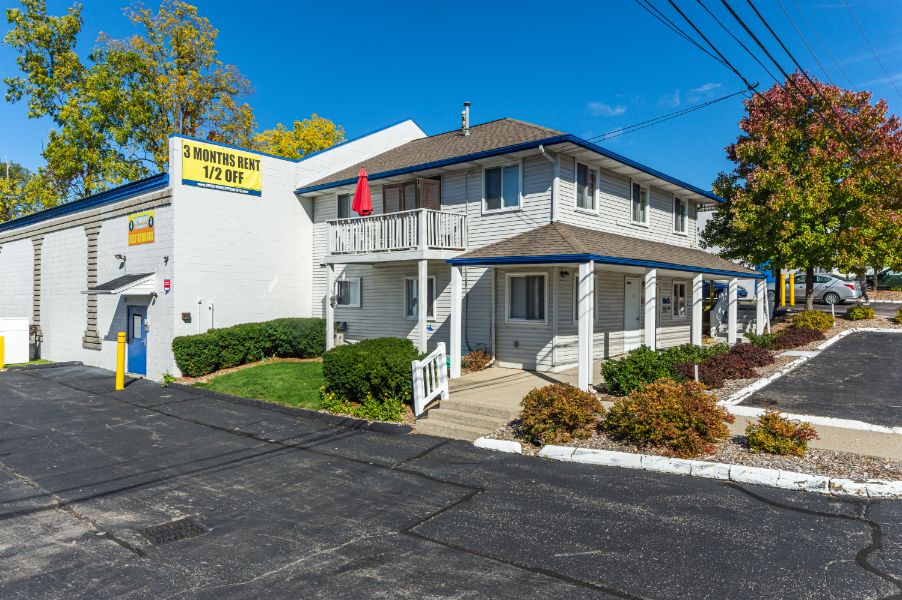 National Storage Ann Arbor- Plymouth Rd 1645 Plymouth Rd  Ann Arbor, MI 48105