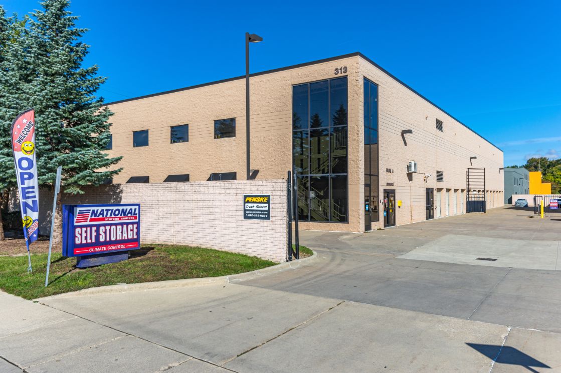 National Storage Royal Oak – Hudson Ave 313 East Hudson Ave, Royal Oak, MI 48067