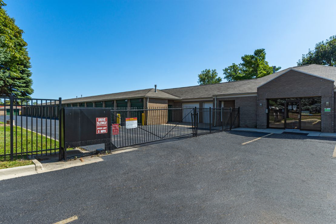 Storage Unlimited 15176 Beck Road, Plymouth, MI 48170