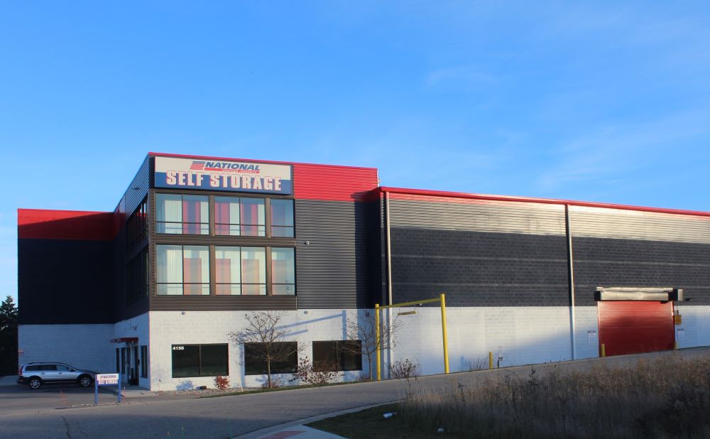  National Storage Comstock Park – Alpine II 4150 Alpine Ave. NW, Comstock Park, MI 49321