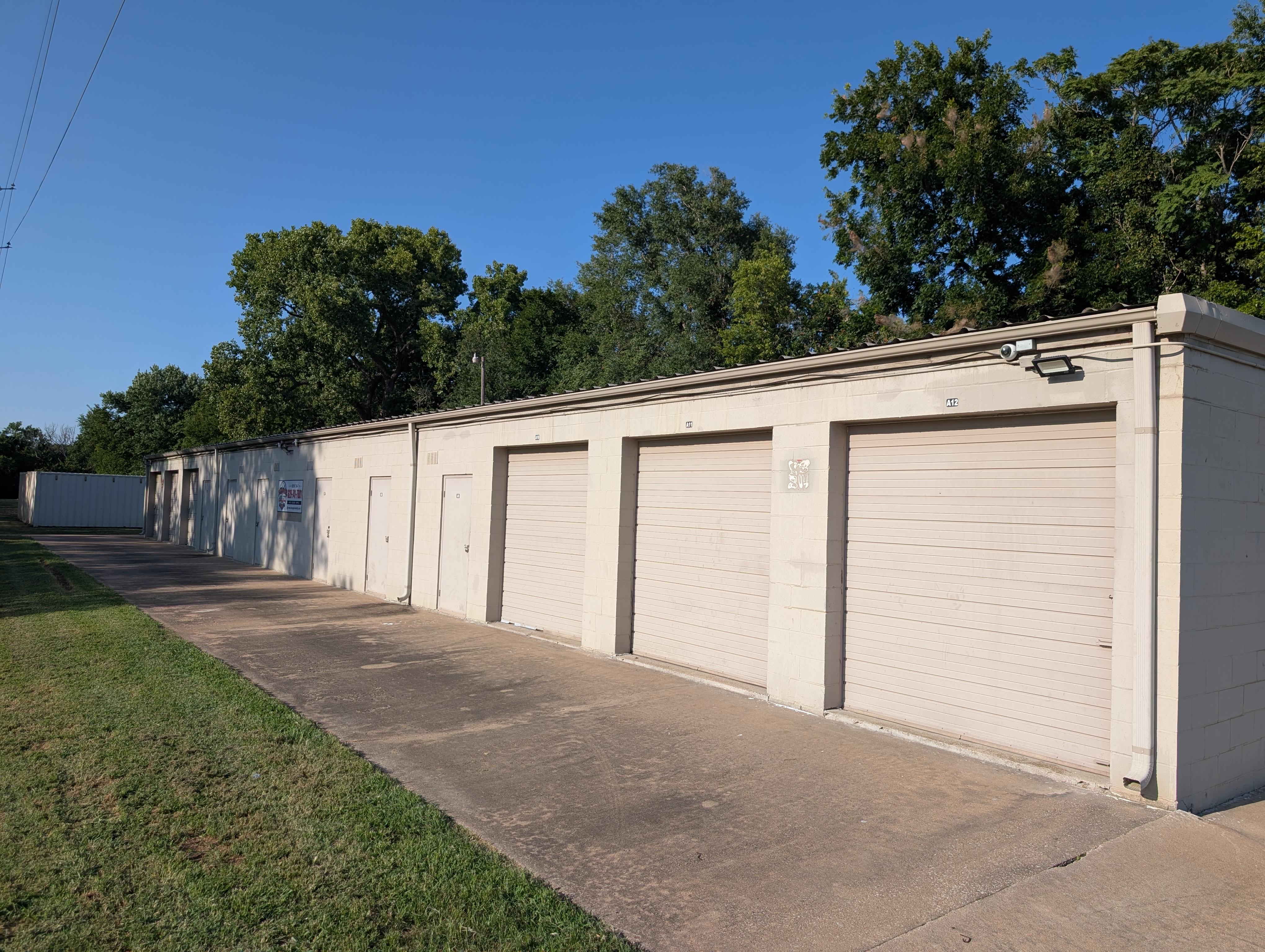 Storage in Ark City 500 S G Street Arkansas City, KS 67005