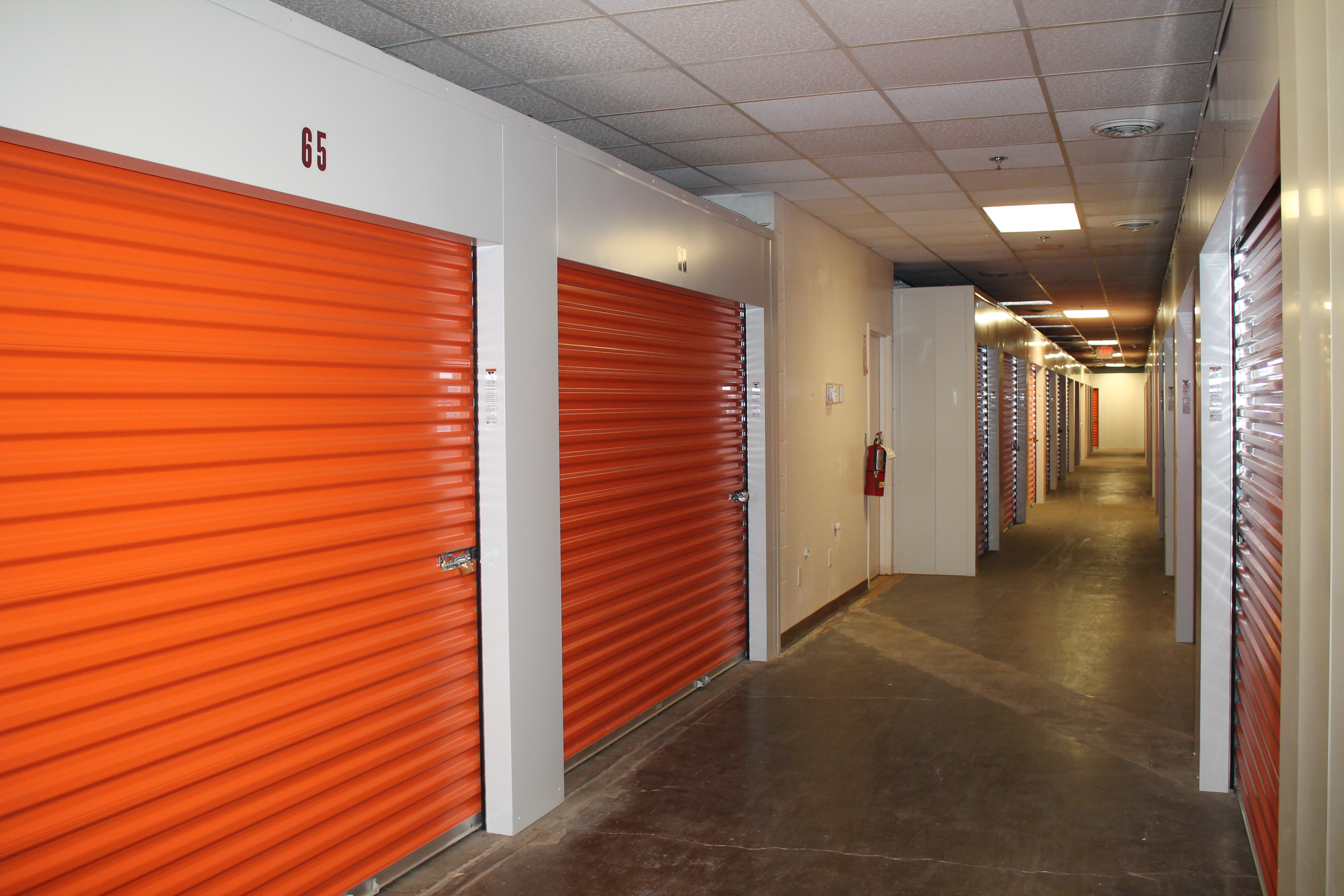 Waterloo, IA SelfStorage Castle Storage