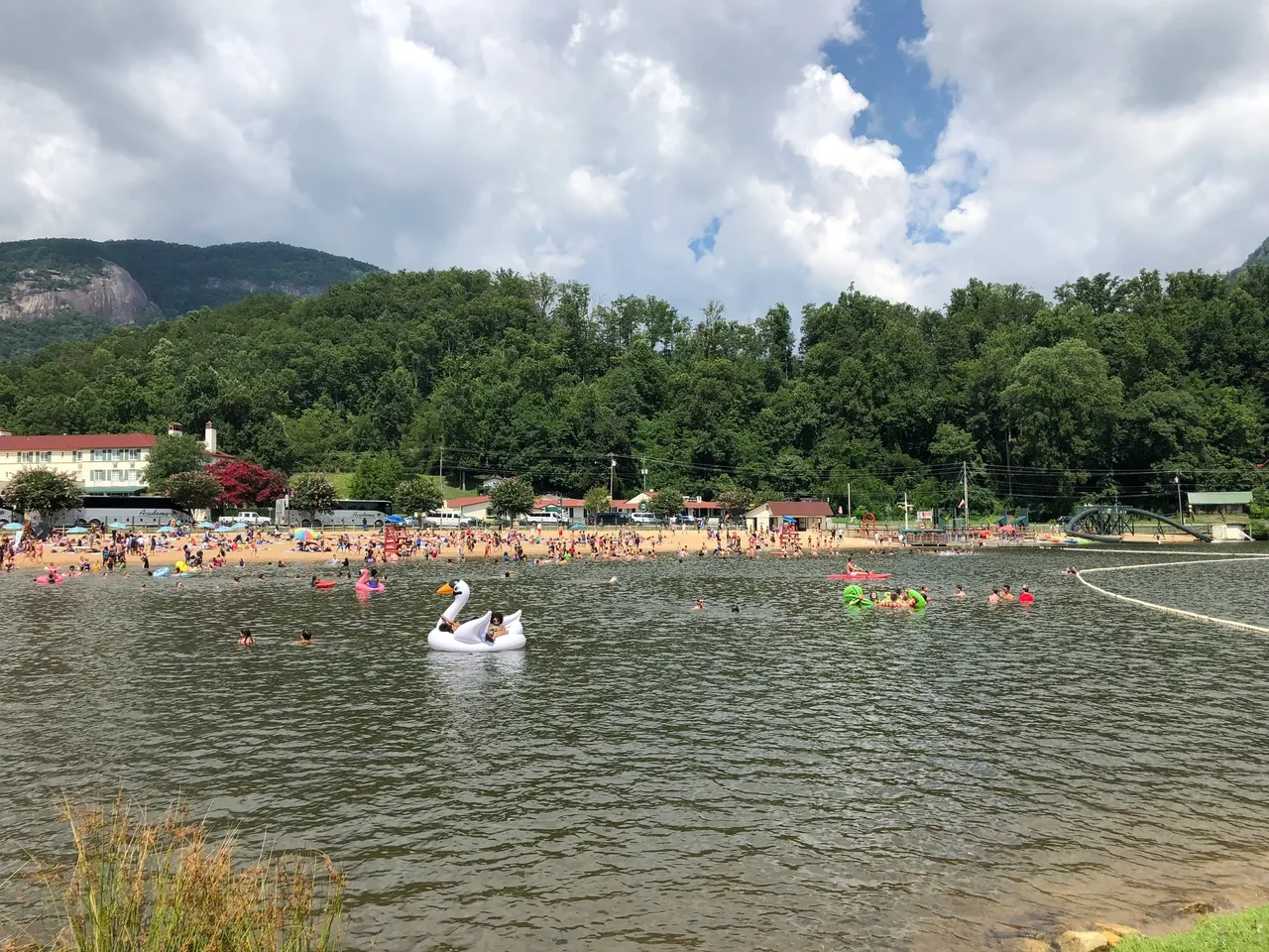 boat rentals in Lake Lure, NC