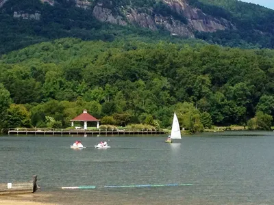 DISCOVER A BEACH SURROUNDED BY THE BLUE RIDGE in Lake Lure, NC