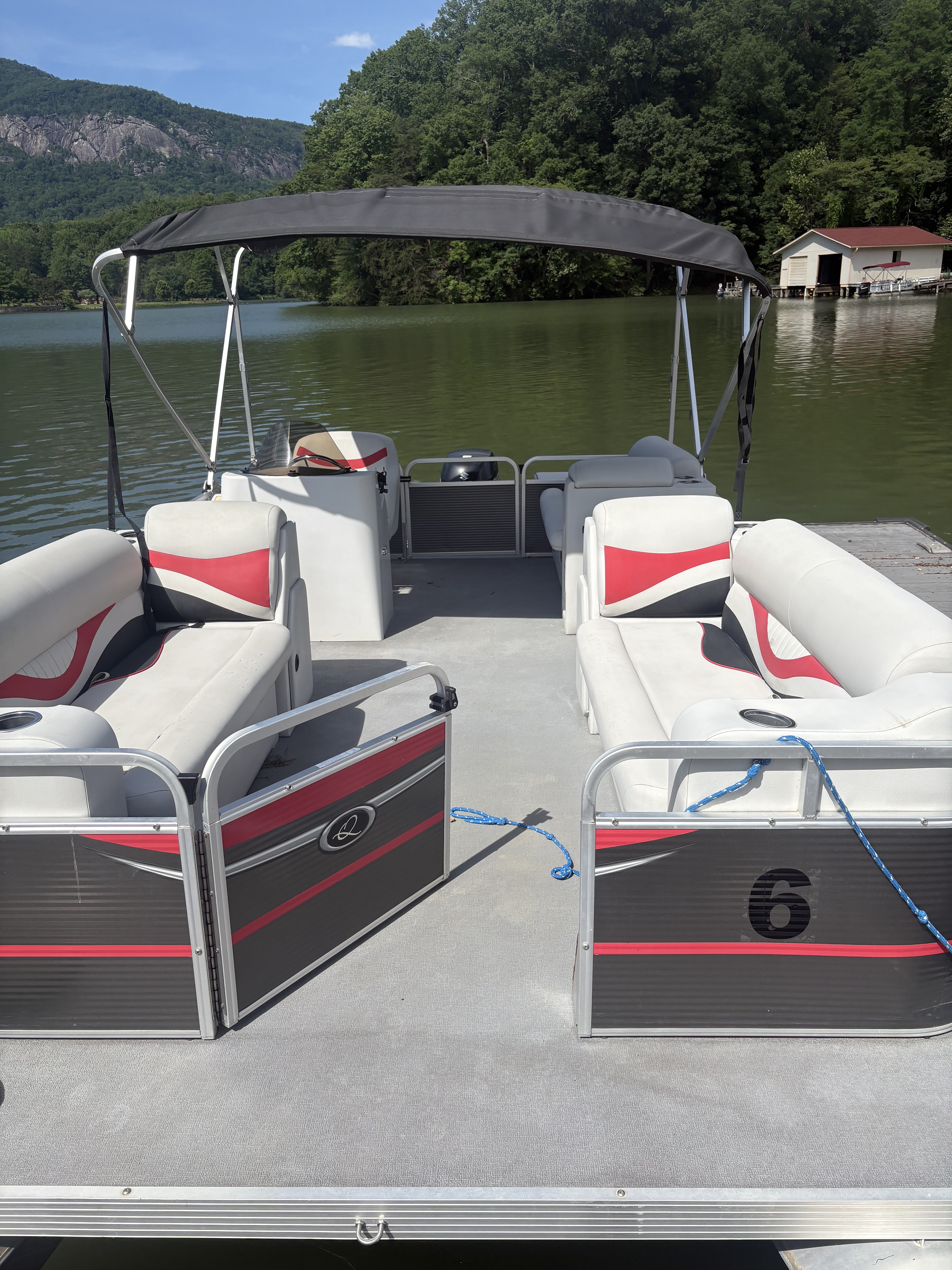 boat rentals in Lake Lure, NC