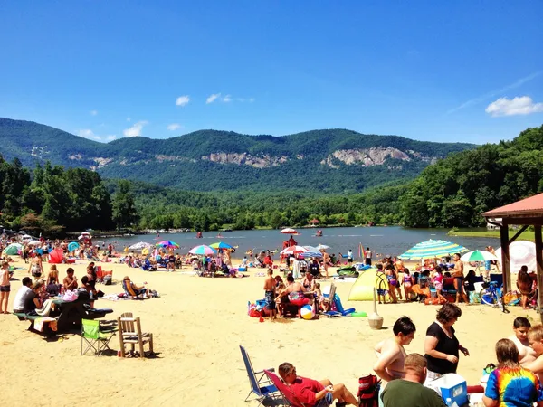 DISCOVER A BEACH SURROUNDED BY THE BLUE RIDGE in Lake Lure, NC
