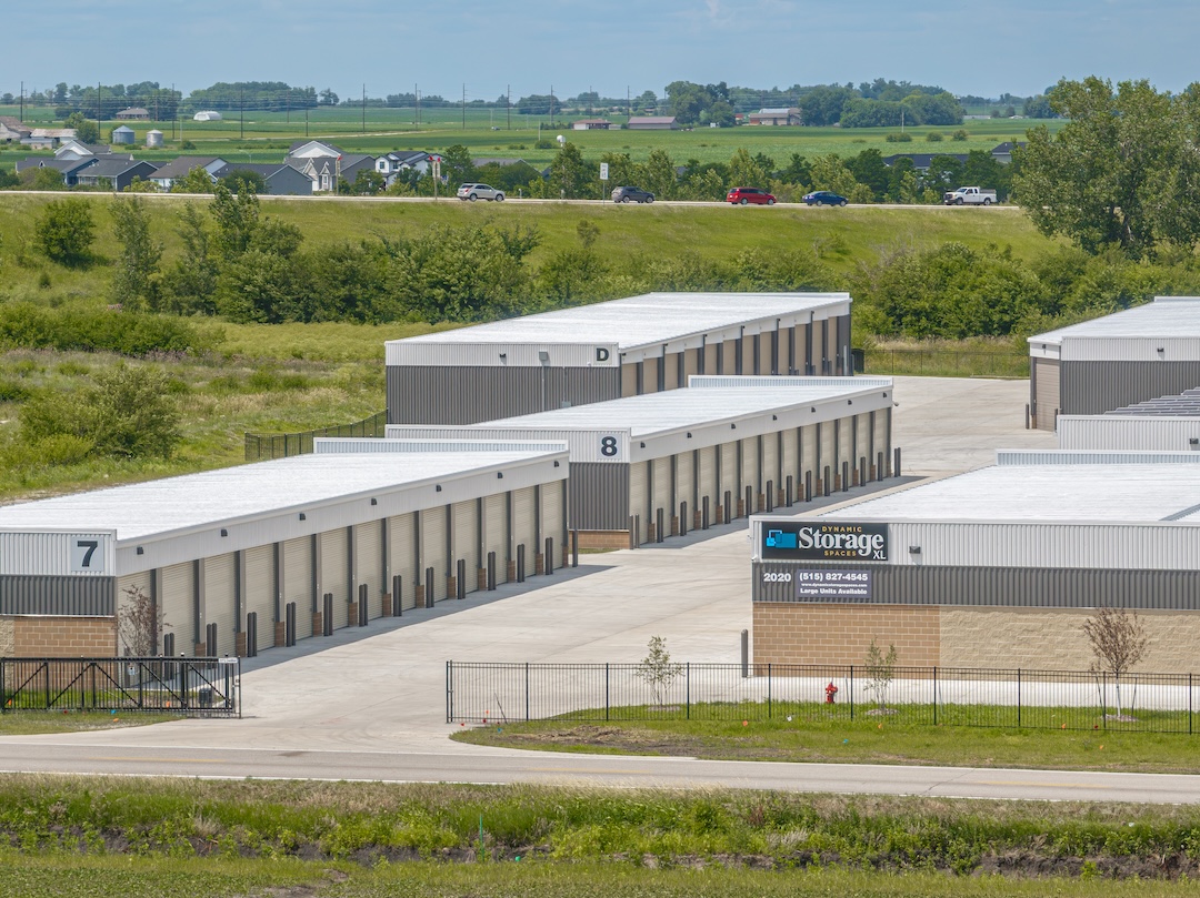 Easy access from highway 65