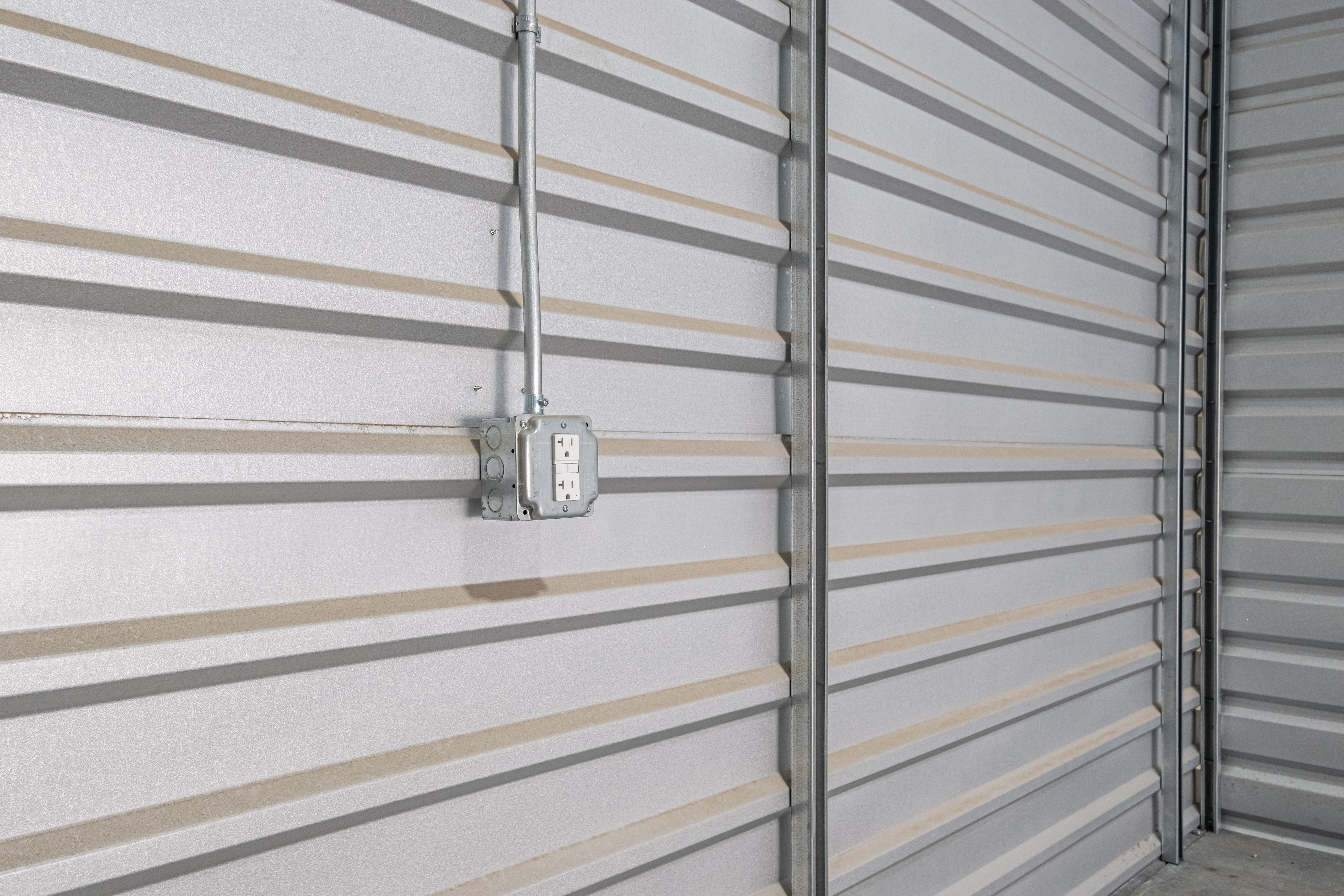 power outlets power outlets