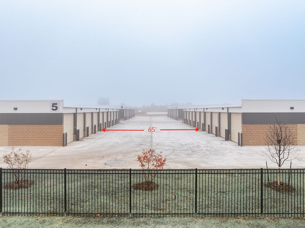 Dynamic Storage Spaces 65 foot aisles