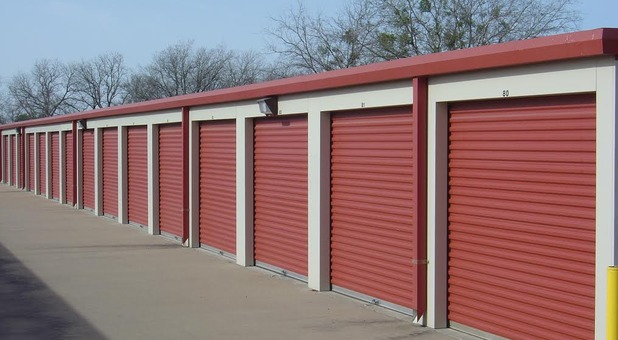Check Plus Storage Facility near you in Smithville, TX