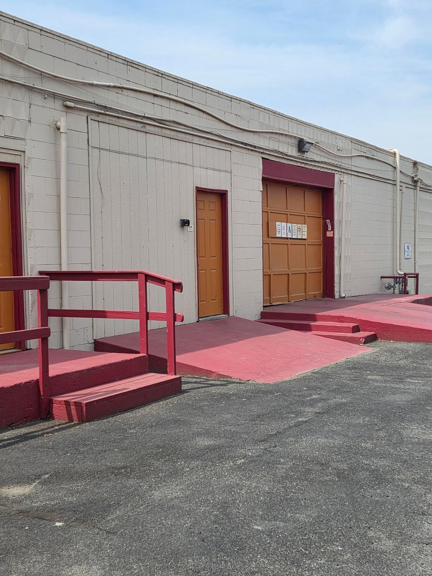 Secure, climate-controlled storage with security cameras in Kennewick, WA