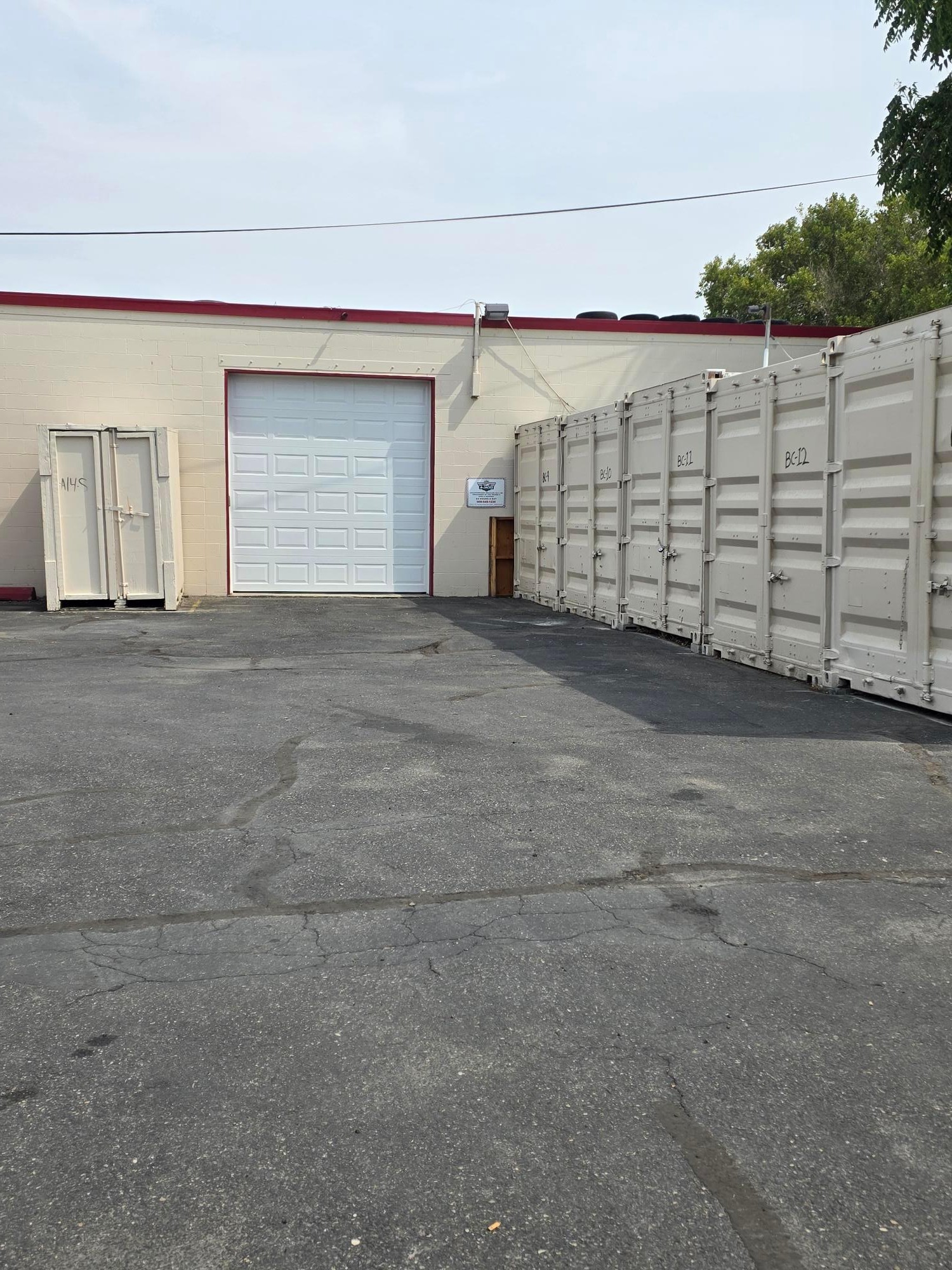 Secure storage with security cameras in Kennewick, WA