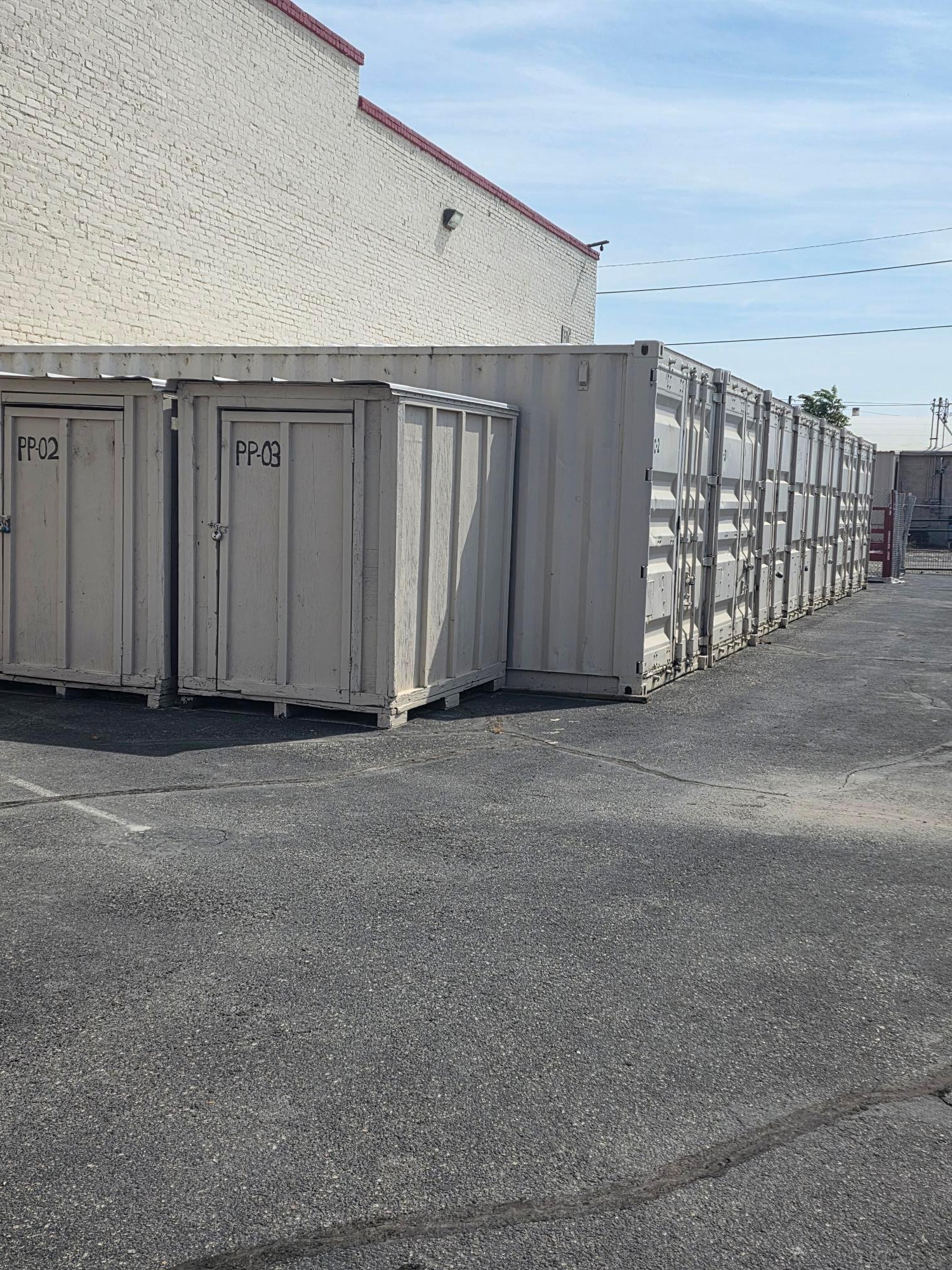 15,000 square feet of clean, versatile, climate-controlled storage in Pasco, WA