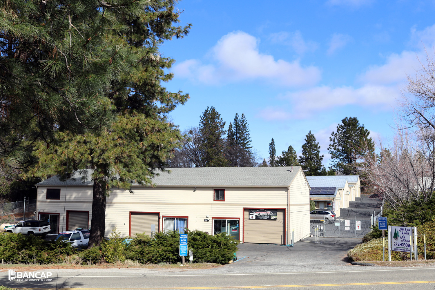 fenced entry drive up units available grass valley, ca