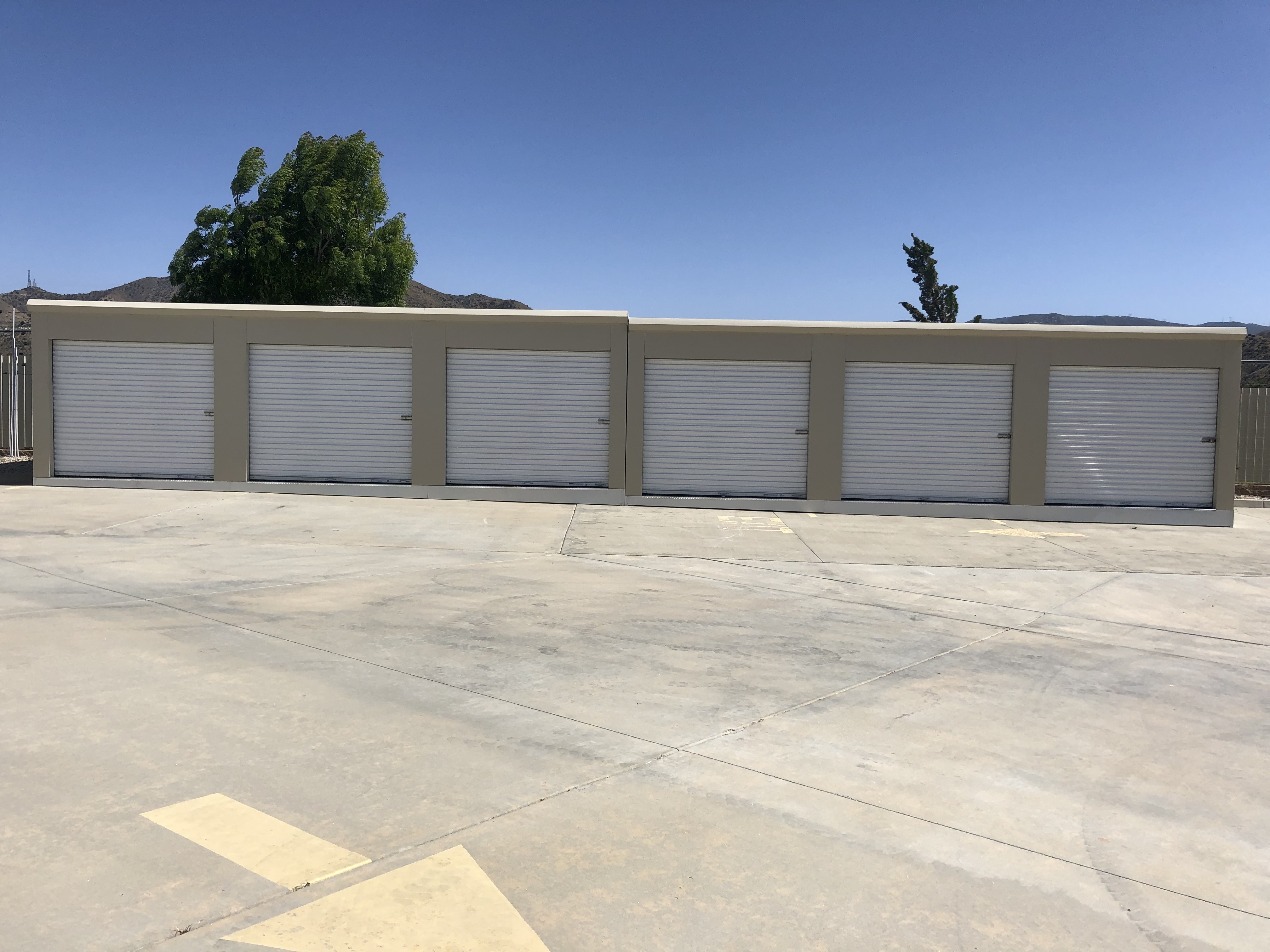 10 x 10 units