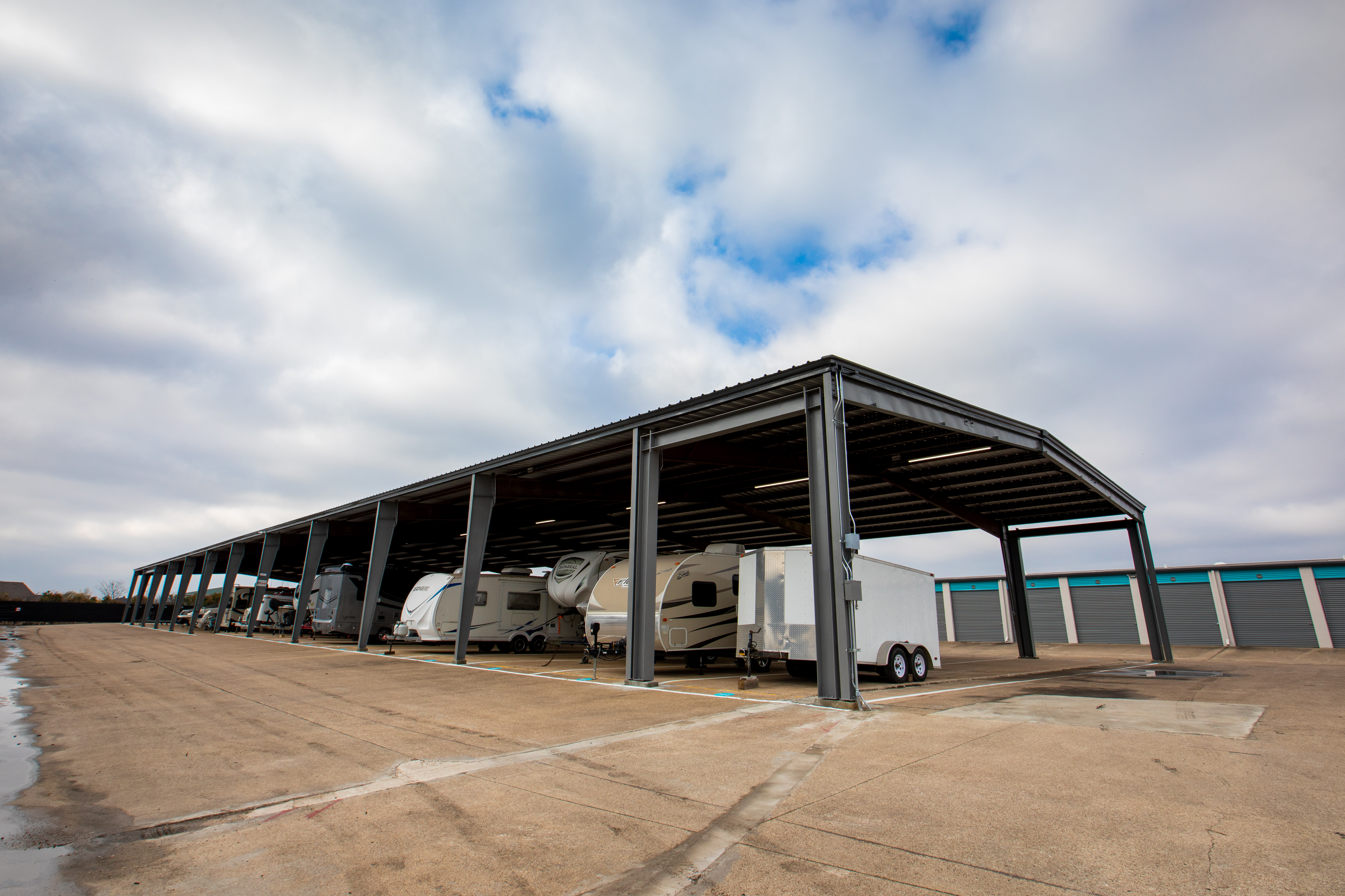 Covered RV Parking in Wylie Texas