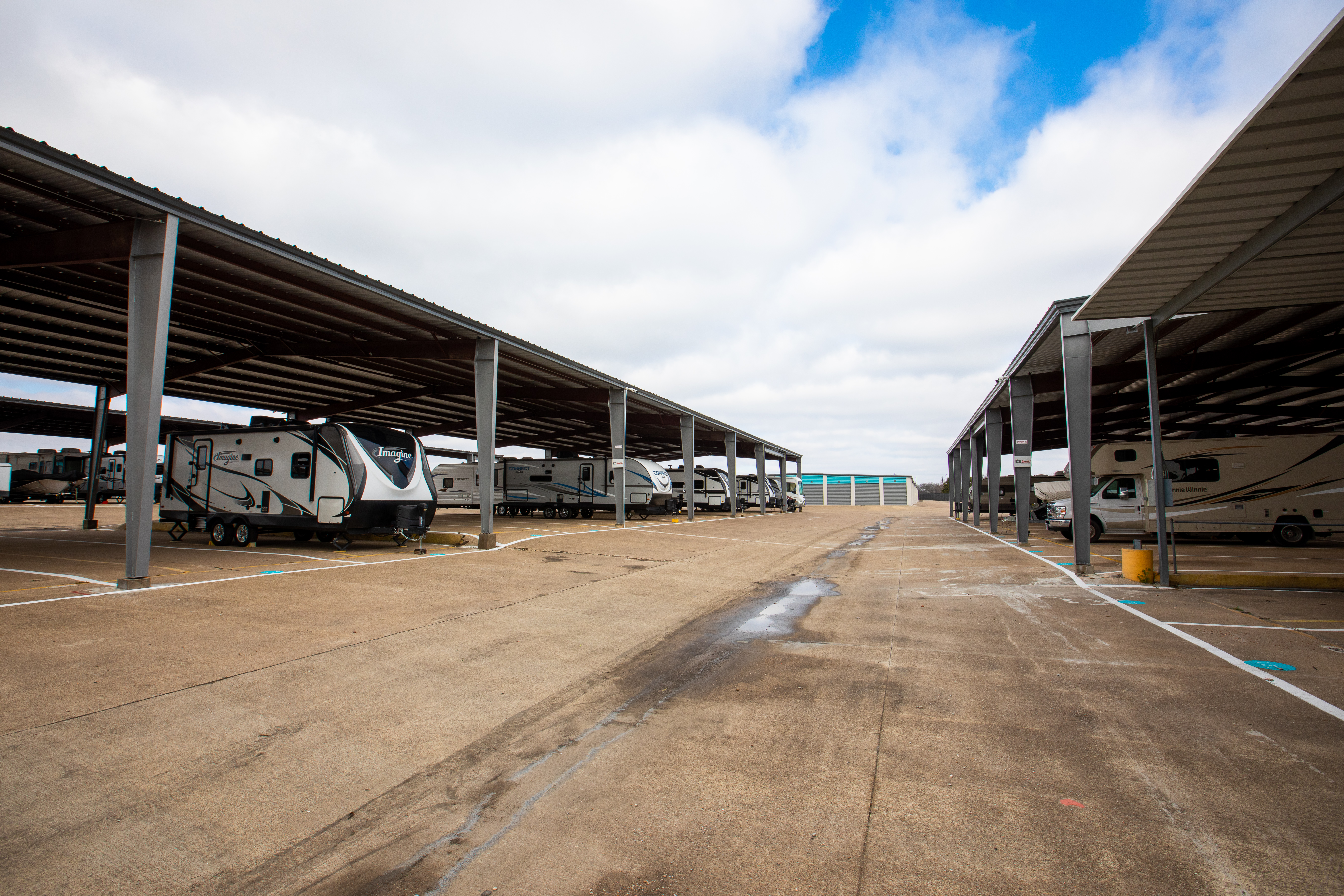 Wide Drive Aisles for Easy RV Storage in Wylie TX