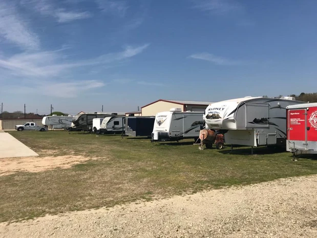 outdoor boat and rv parking flint tx