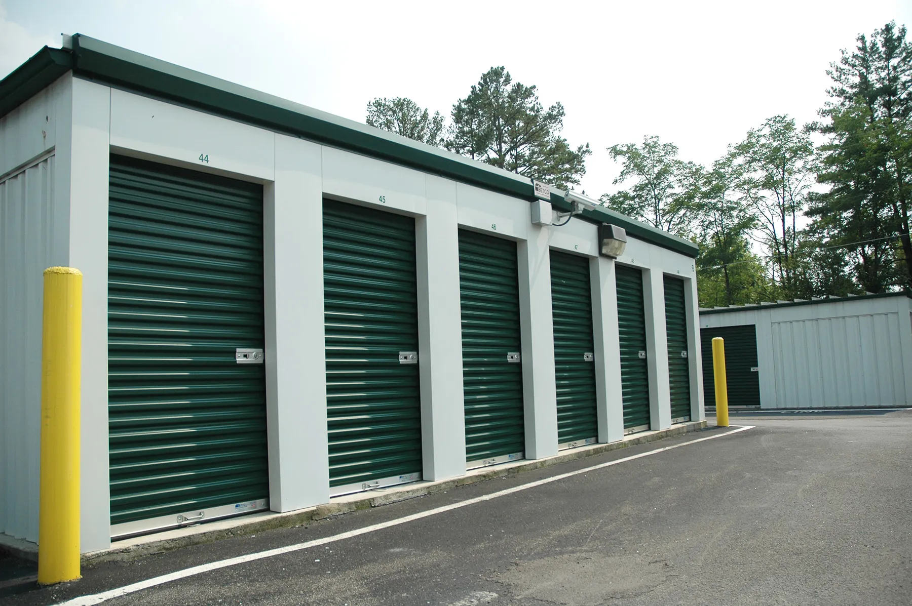 secured units in Knoxville, TN 