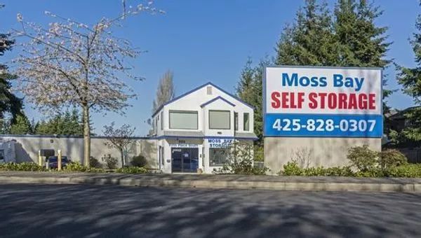 Moss Bay Self Storage Facility Storefront in Kirkland, WA