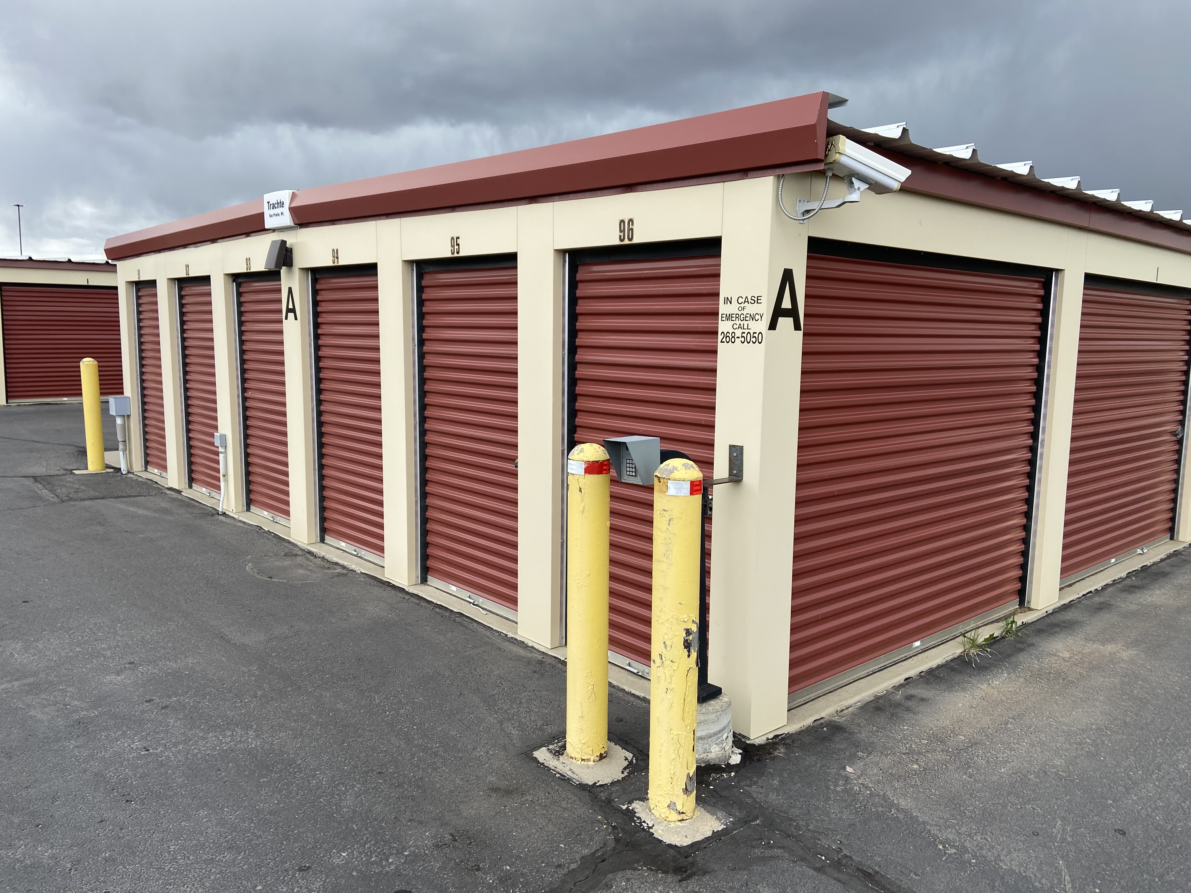 self storage units with drive up access doors