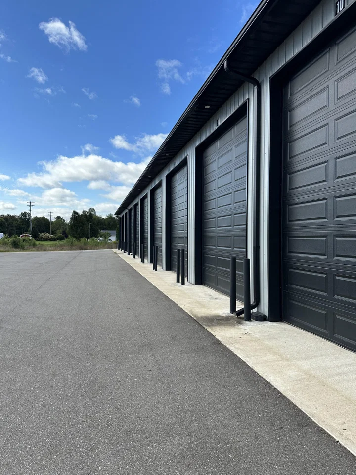 Lake Michigan Self Storage - Plainwell 510 10th Avenue Plainwell, MI 49080