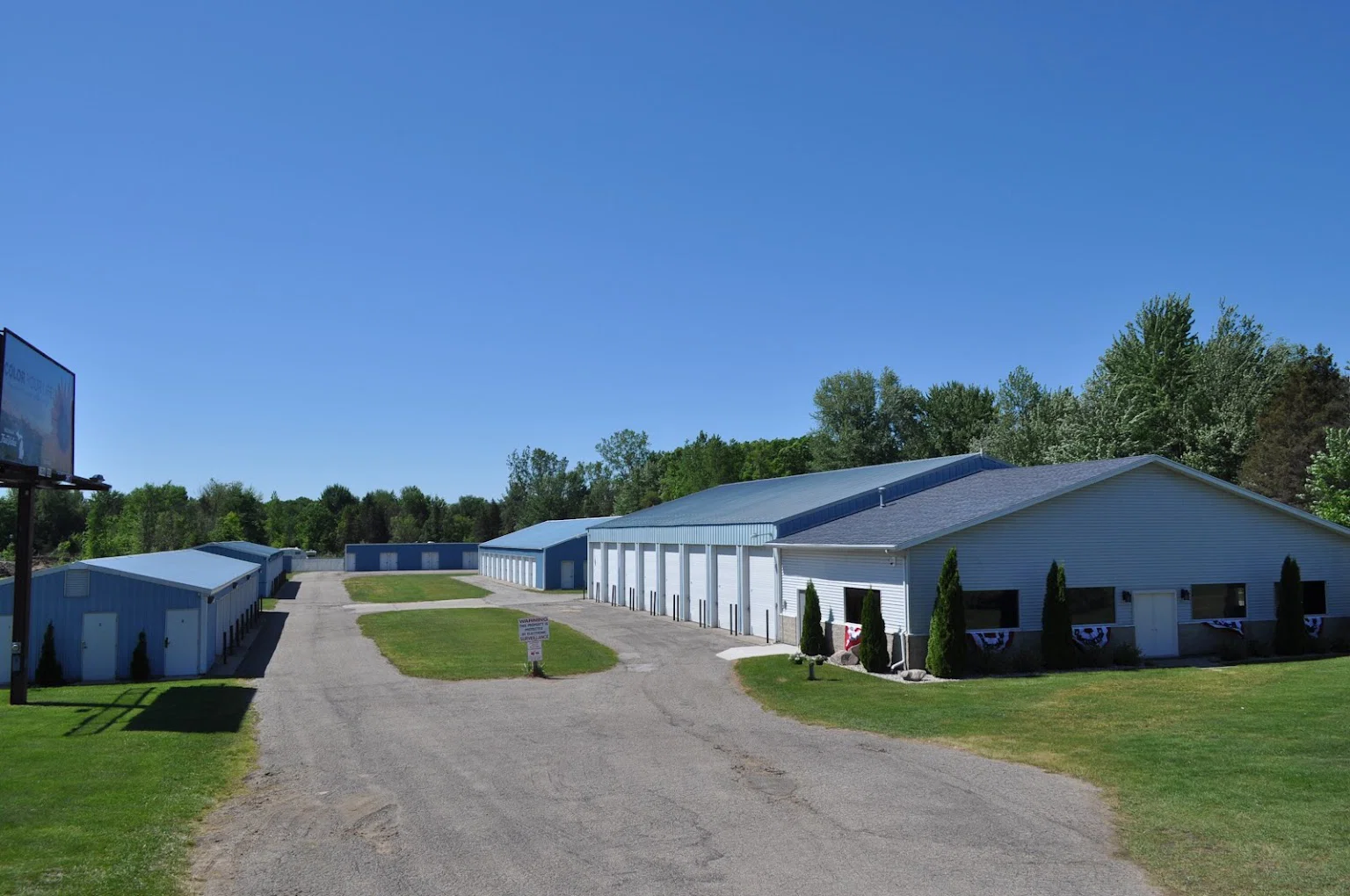 lakemichiganselfstorage