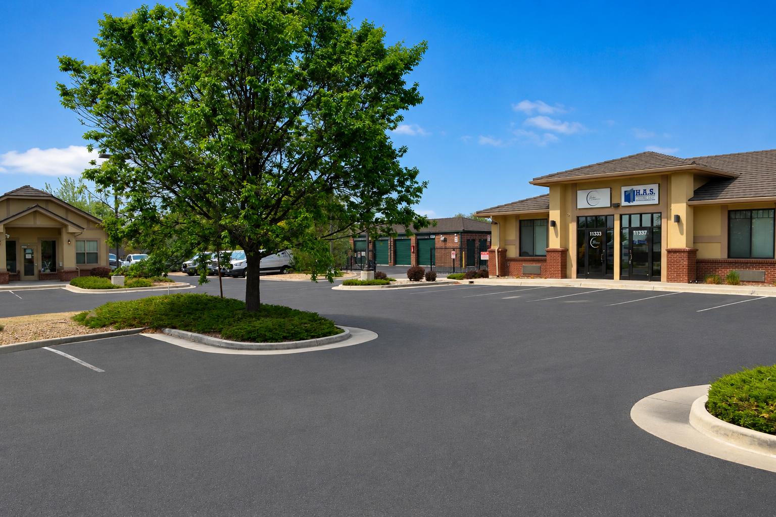 Office Space in Thornton, CO | 113th Storage Near Colorado Blvd