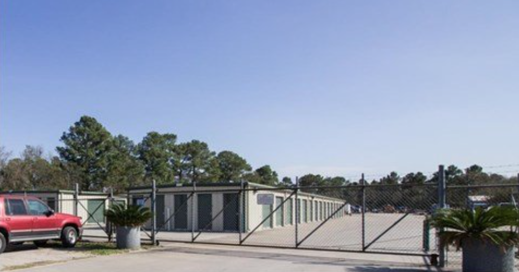 Safe and Secure Storage Facility with Drive-Up Access in Spring, TX ...