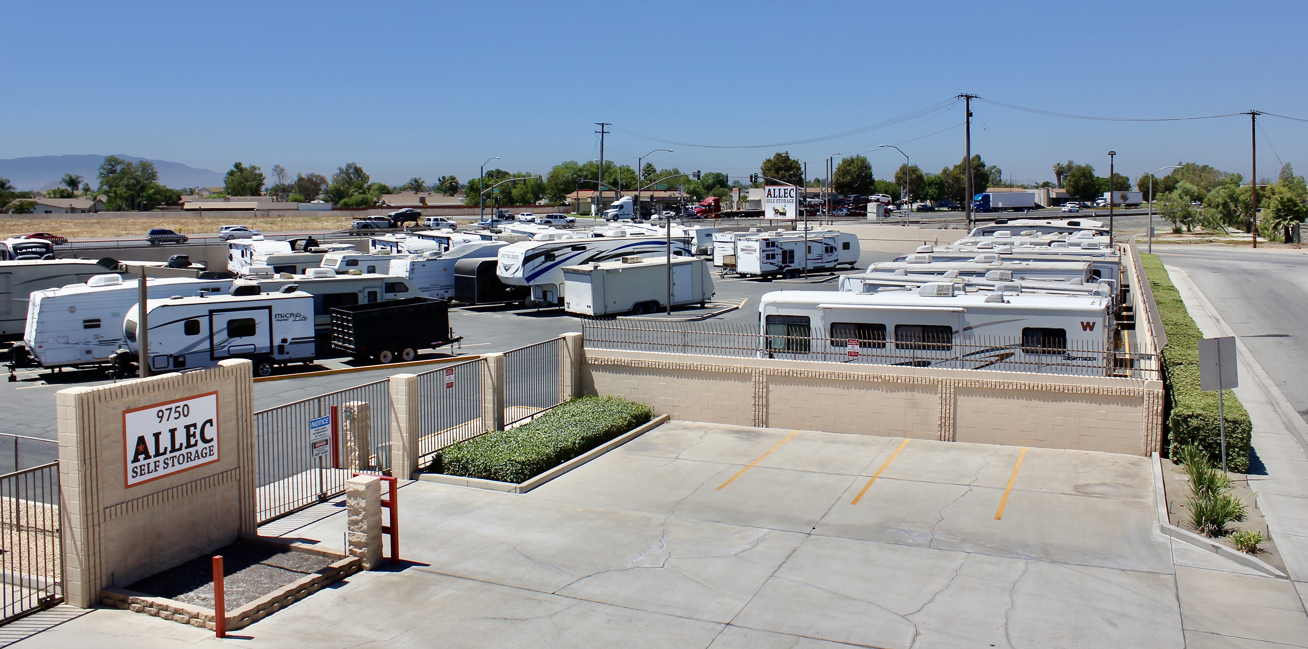 rv storage lot jurupa valley ca