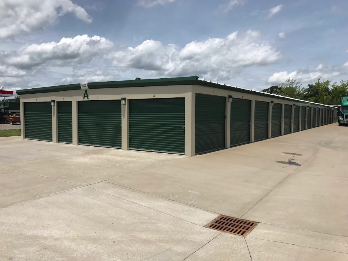 Drive-Up Storage Units in Clarksville, TN Drive-Up Storage Units in Clarksville, TN