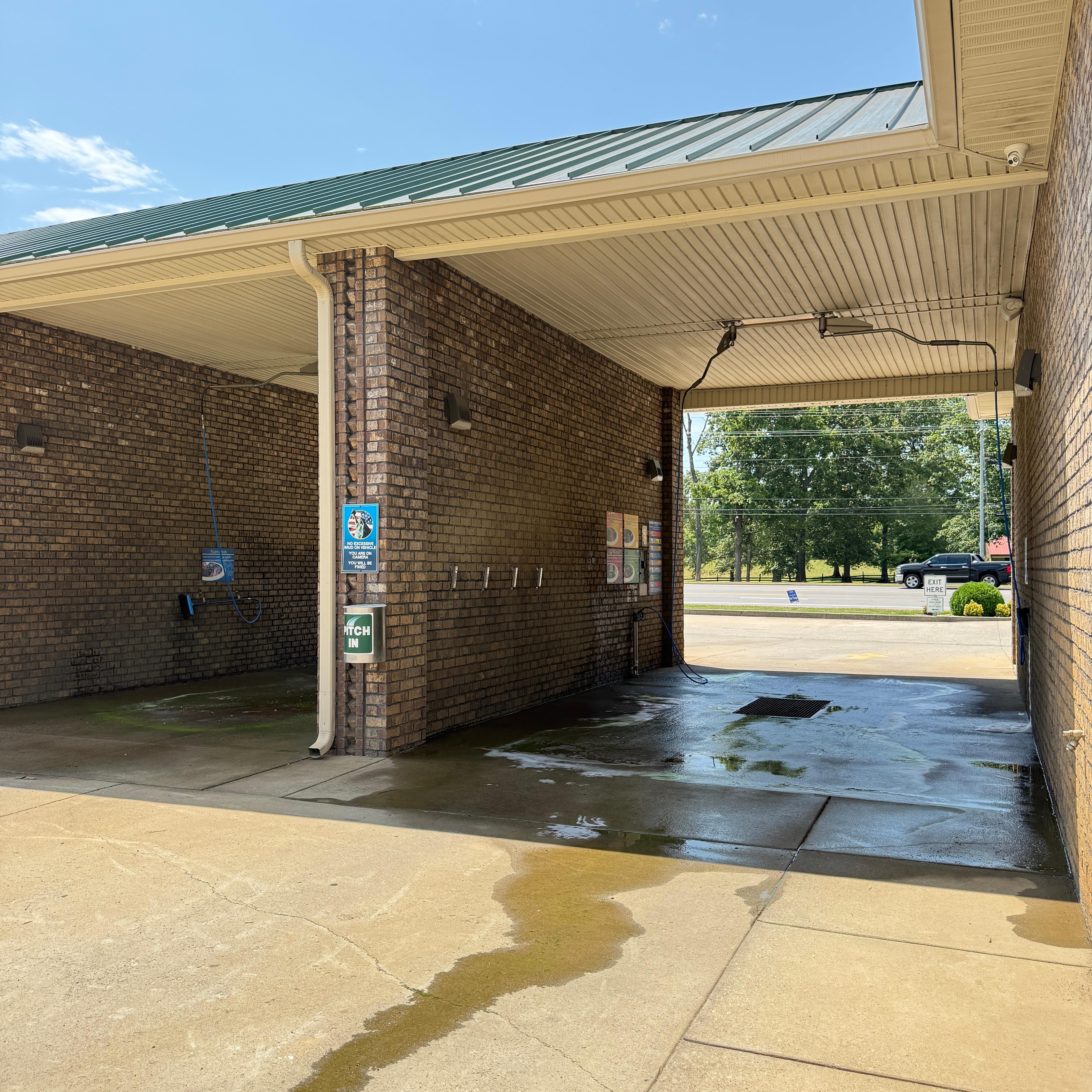 Express Car Wash in Clarksville, TN