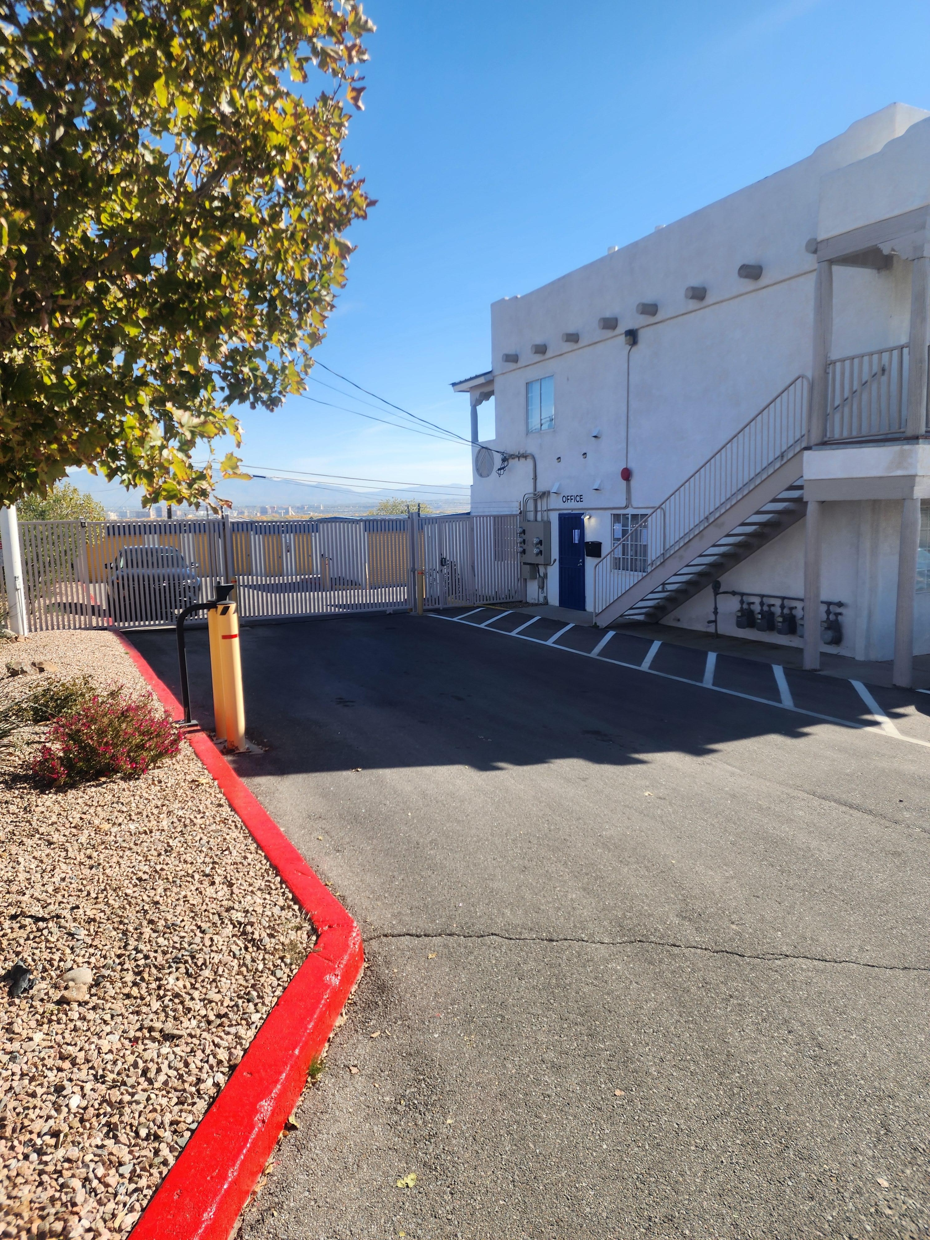 El Campo Casitas & Self Storage 5800 Central Ave SW Albuquerque, NM 87105